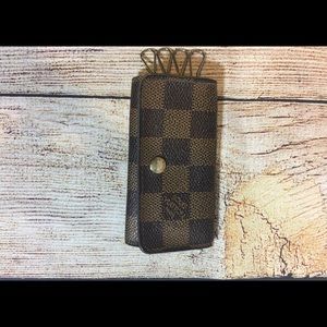 Vintage Louis Vuitton Damier Ebene Four Key Holder